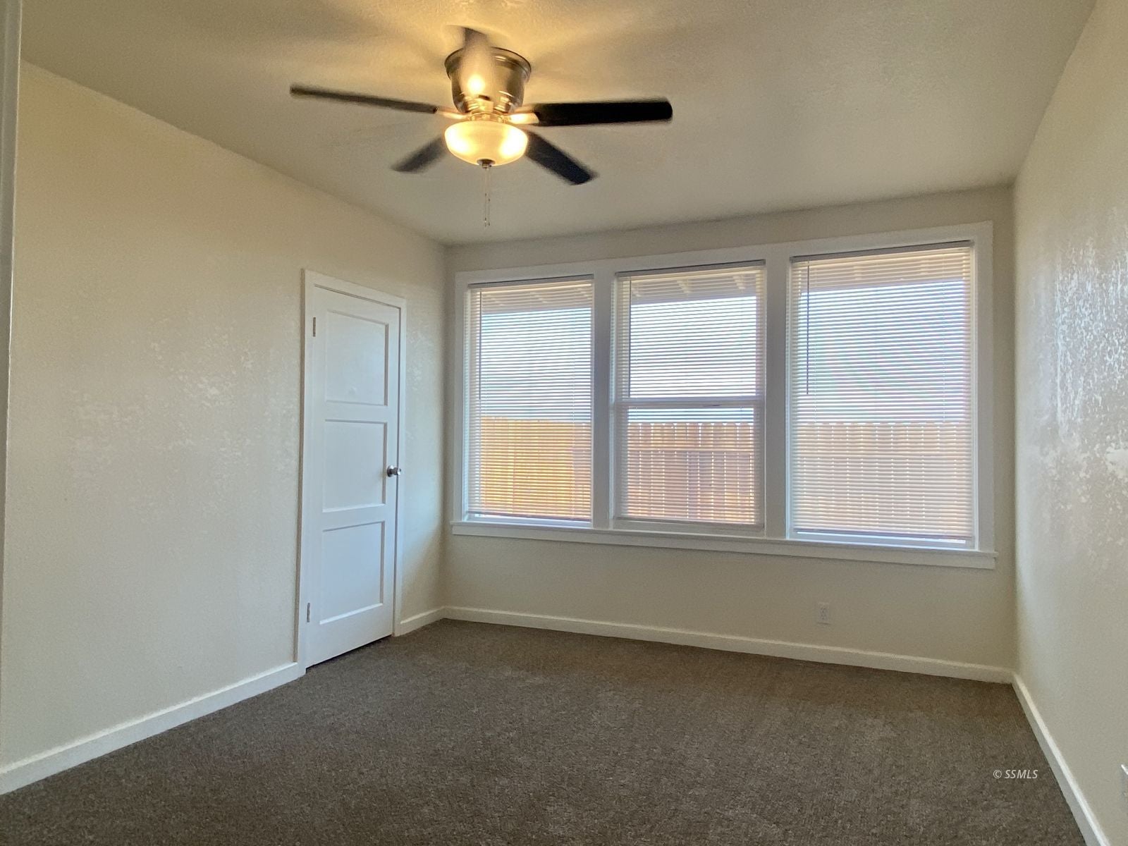 113 South Richmond Road Ridgecrest, CA 93555 - Photo 7 of 23 Gallery Image 7