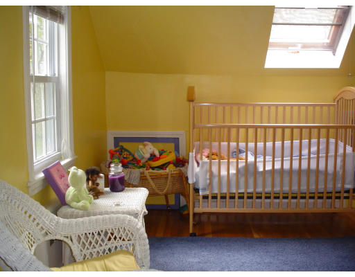 38 Sunset Road Bedford, MA 01730 - Photo 16 of 19 Gallery Image 16