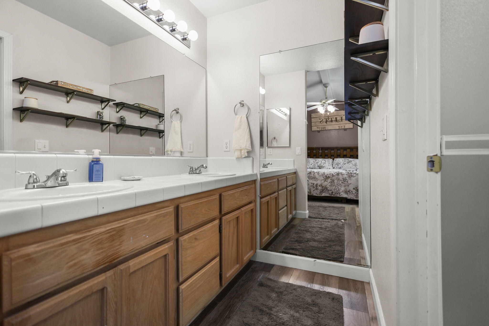 6813 Hemlock Street Redding, CA 96001 - Photo 18 of 42 42-web-or-mls-8Q0A9111-2