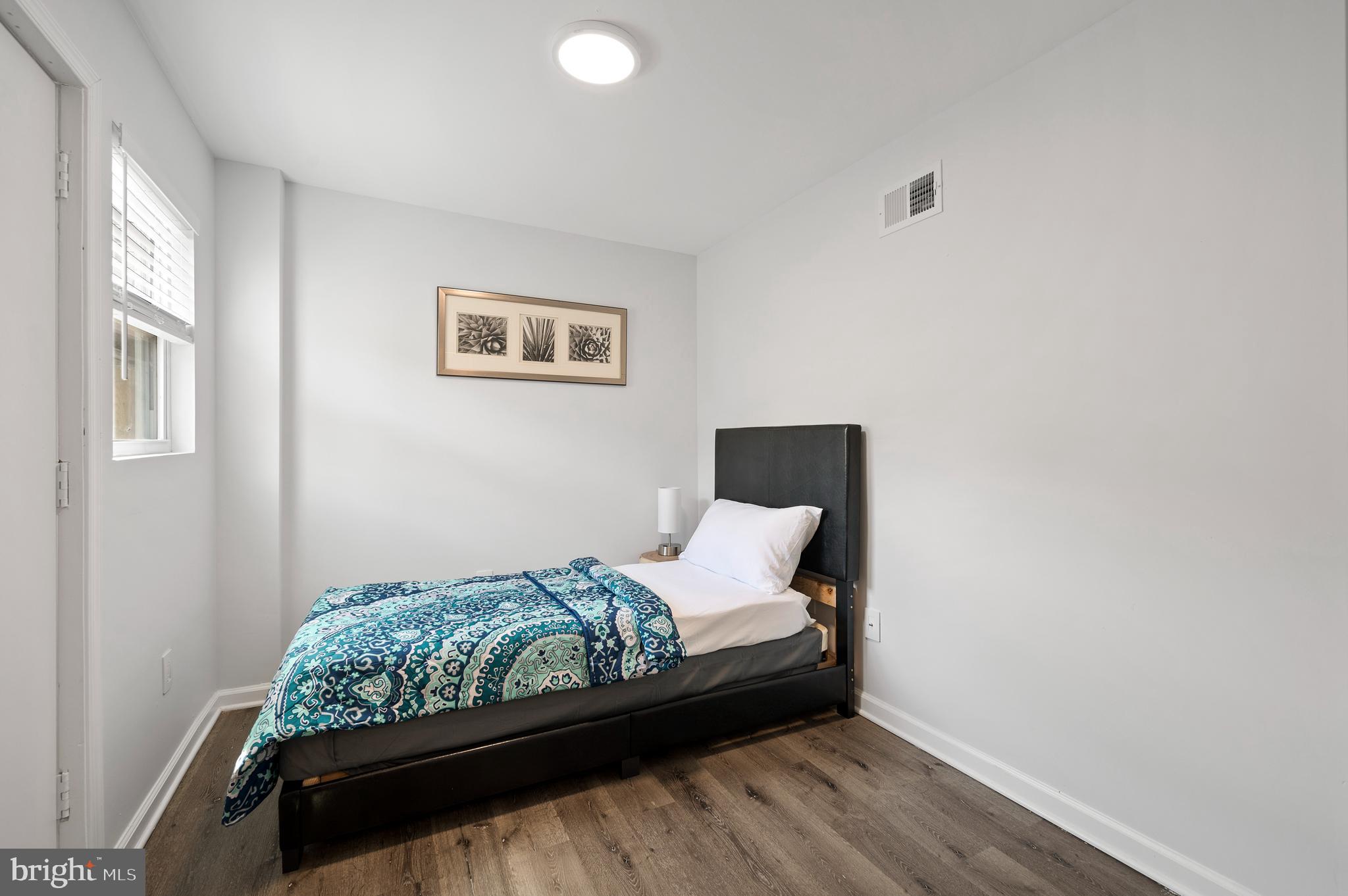 1816 Judson Street Philadelphia, PA 19121 - Photo 14 of 25 Main-floor bedroom