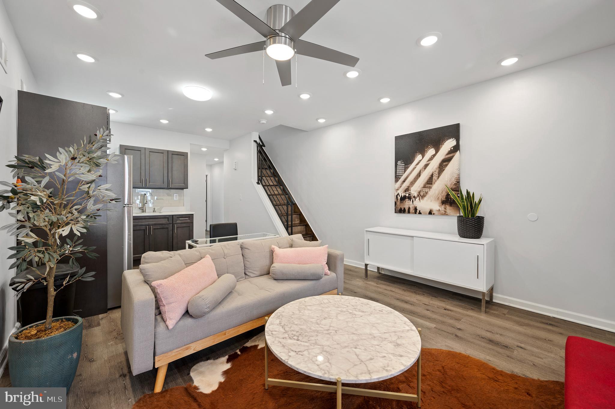 1816 Judson Street Philadelphia, PA 19121 - Photo 4 of 25 Wide-open main floor layout