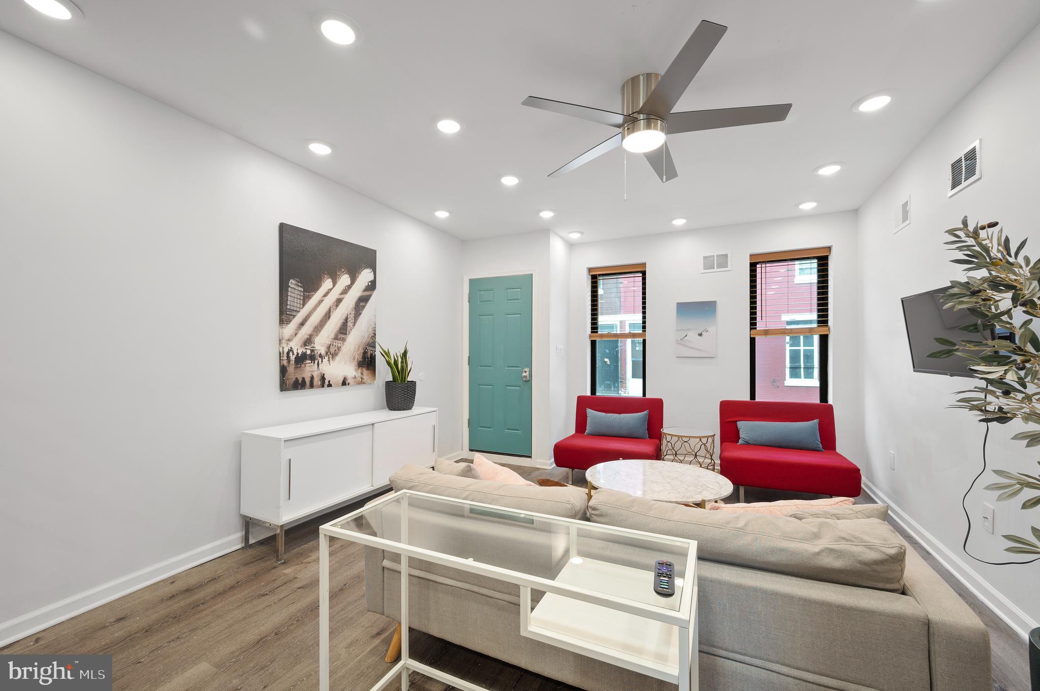 1816 Judson Street Philadelphia, PA 19121 - Photo 6 of 25 Wide-open main floor layout