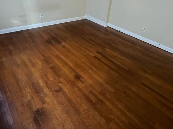 $895 | 948 James Boulevard, Signal Mountain, TN 37377