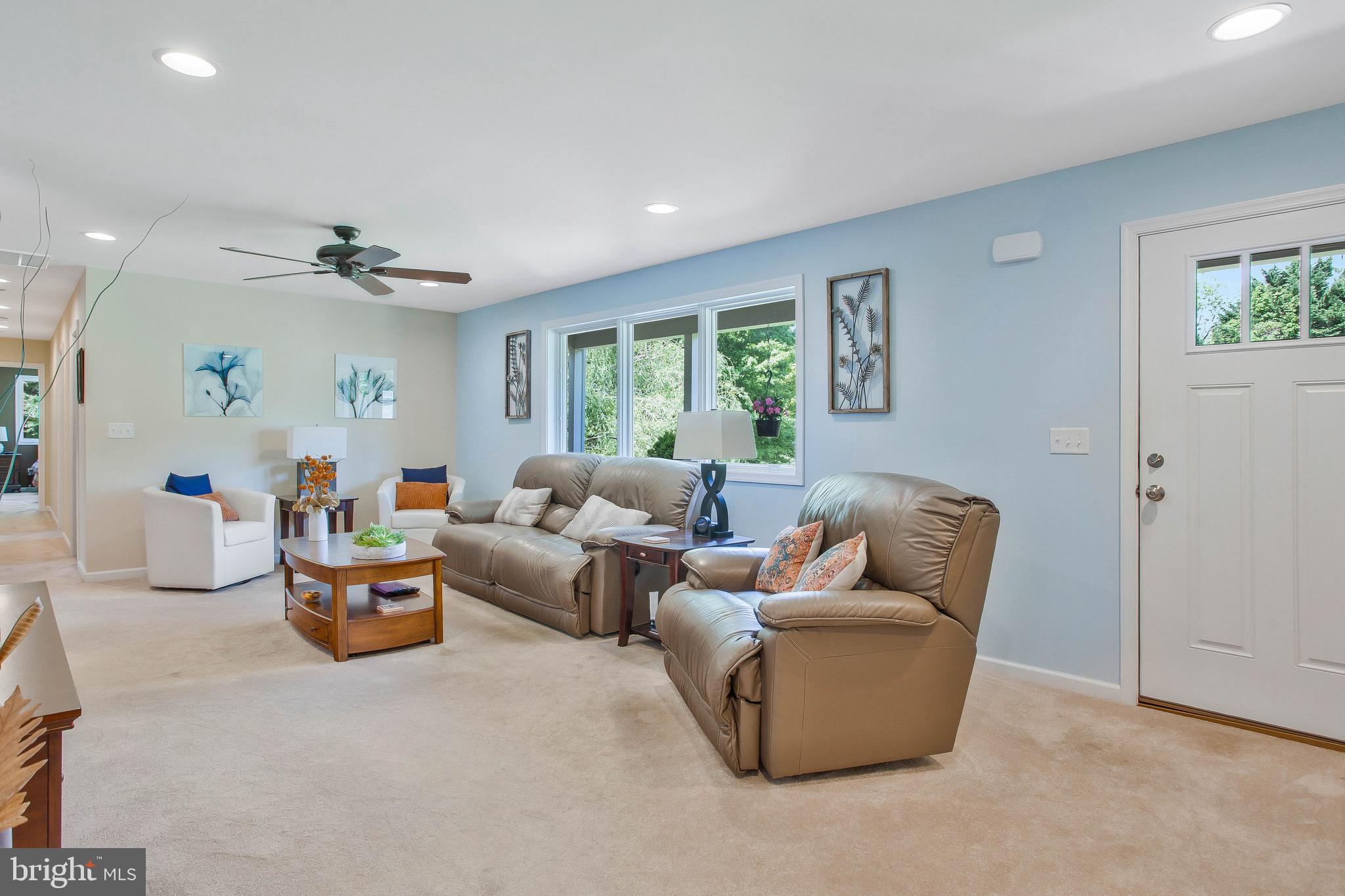 124 Little Neck Road Stevensville, MD 21666 - Photo 12 of 54 Light filled living room