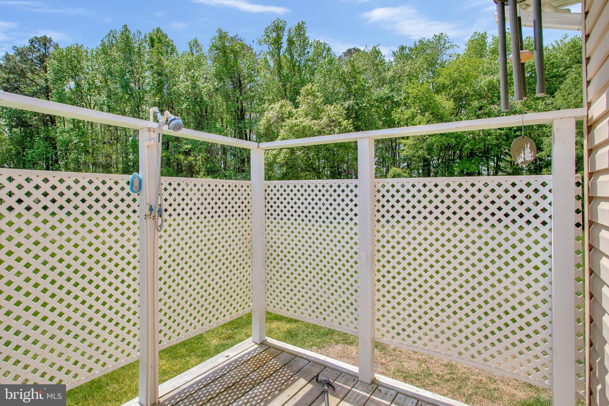 124 Little Neck Road Stevensville, MD 21666 - Photo 29 of 54 Outdoor shower