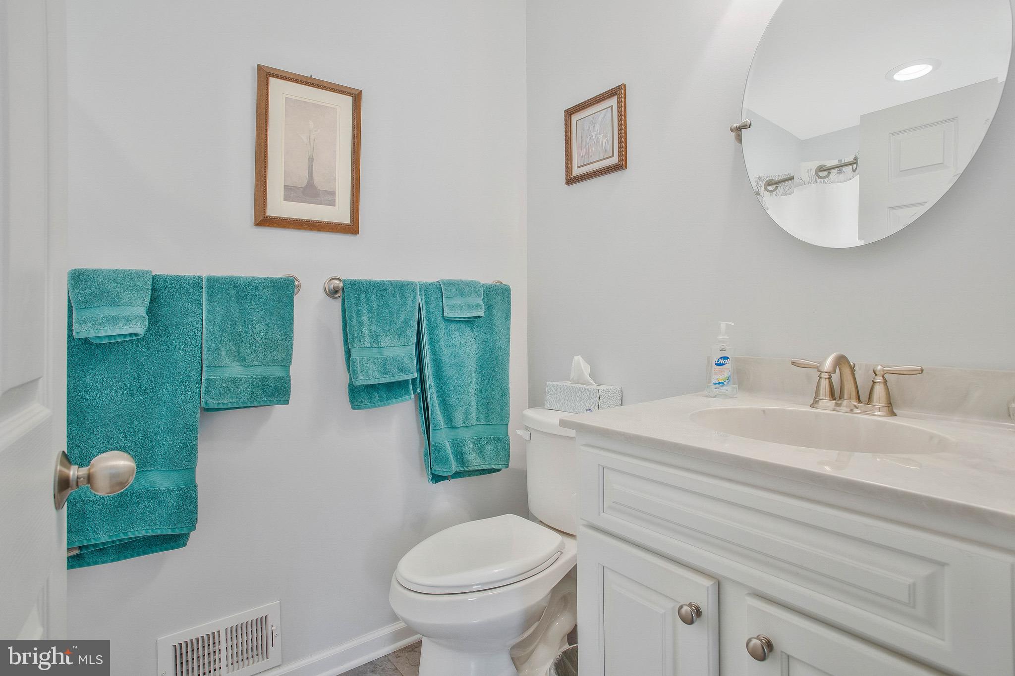 124 Little Neck Road Stevensville, MD 21666 - Photo 33 of 54 Second bath