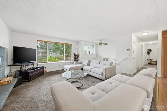 $622,500 | 2012 South 332nd Street, Federal Way, WA 98003