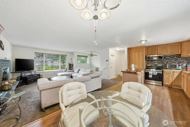 $622,500 | 2012 South 332nd Street, Federal Way, WA 98003