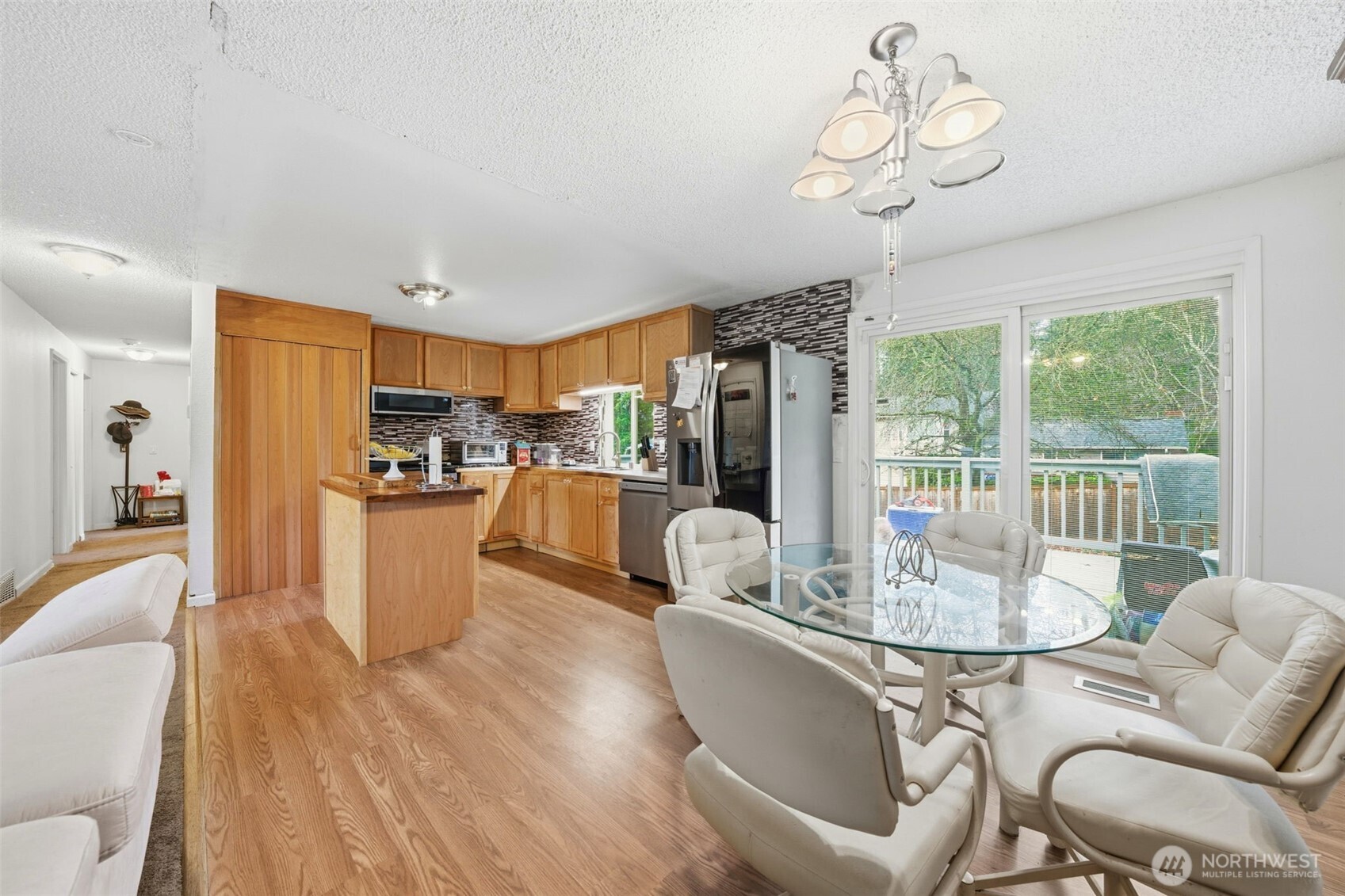 2012 South 332nd Street Federal Way, WA 98003 - Photo 6 of 20