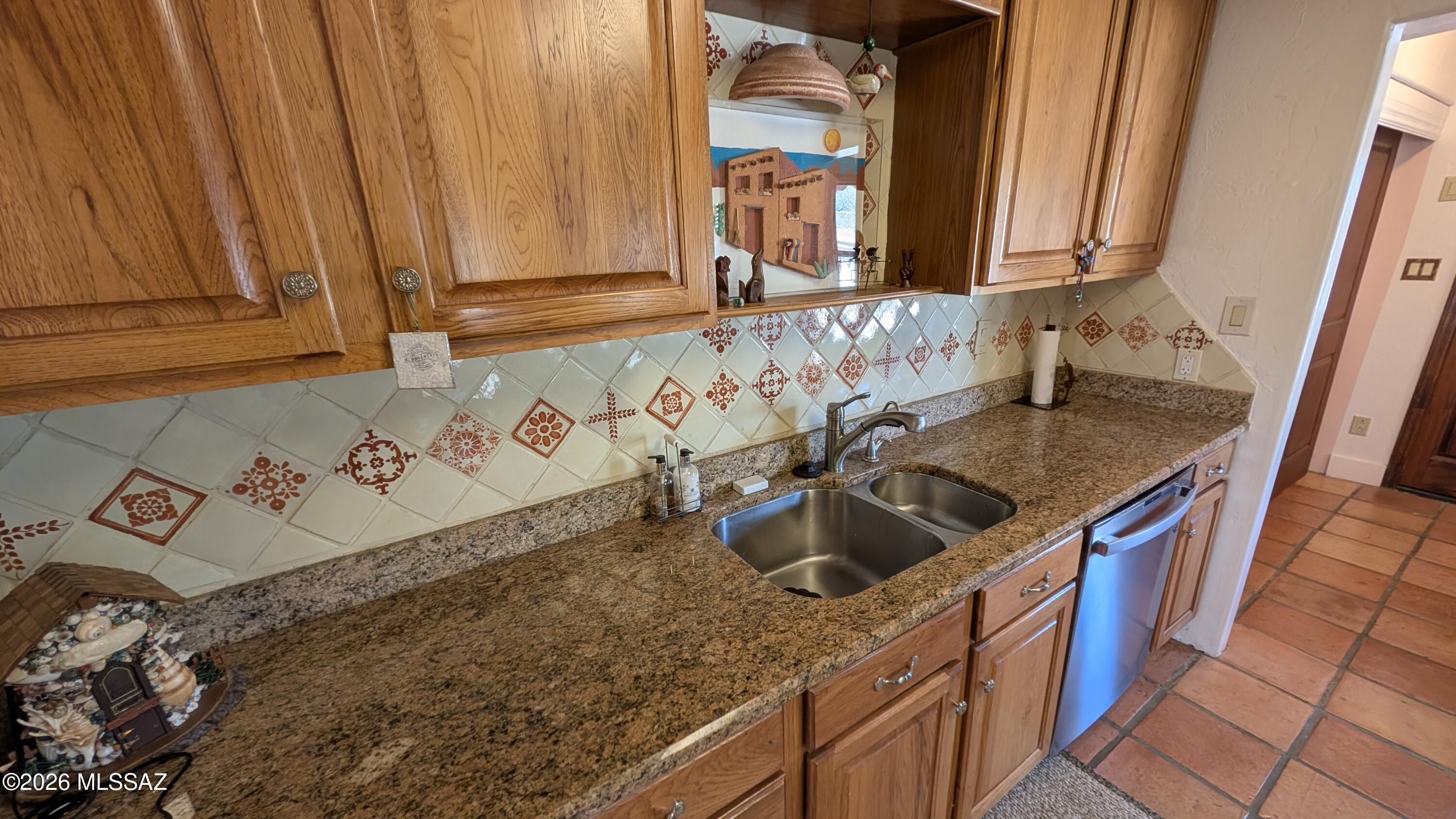 4001 East Rollins Road Tucson, AZ 85739 - Photo 13 of 48