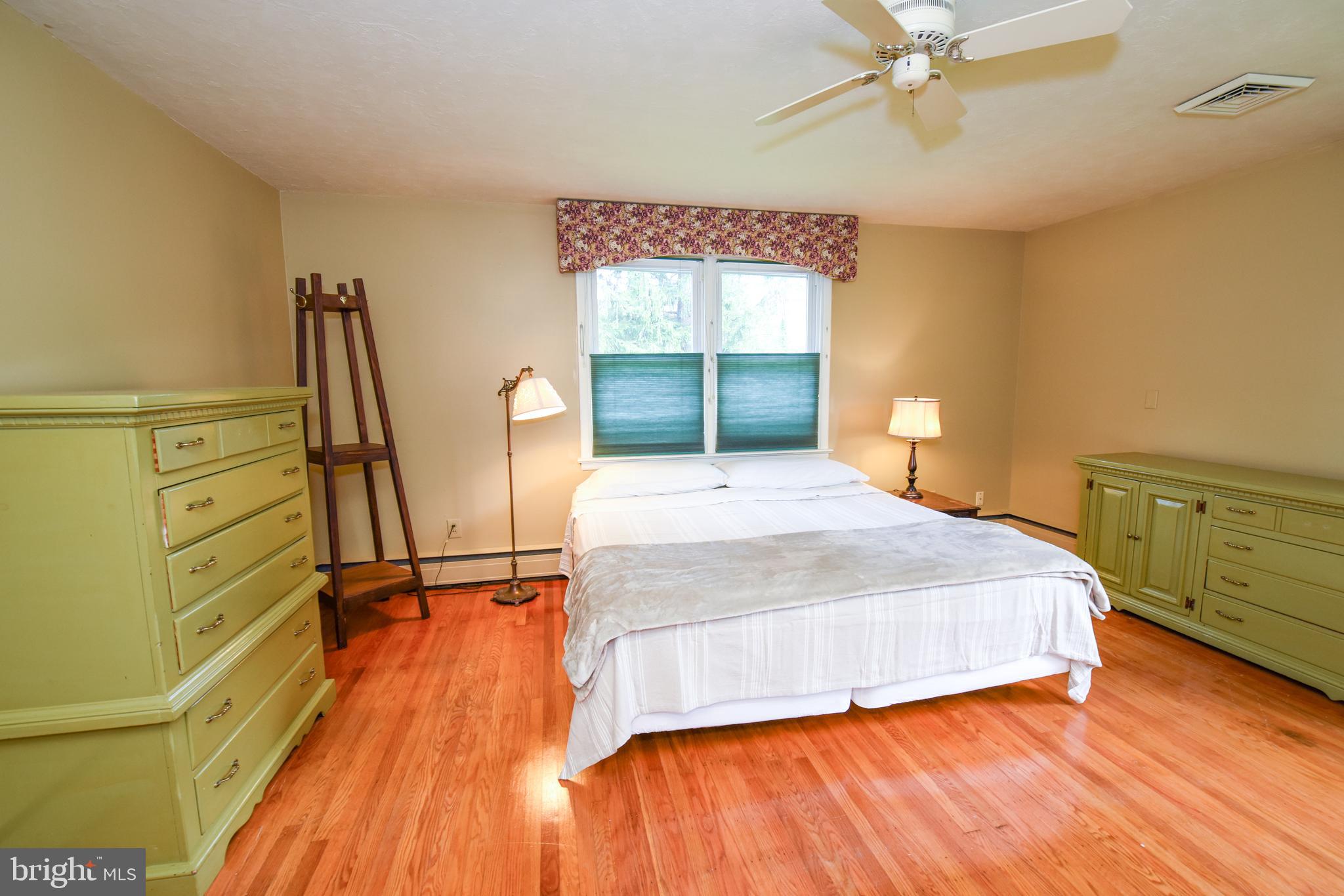 790 Lily Road Warminster, PA 18974 - Photo 14 of 36 Master Bedroom