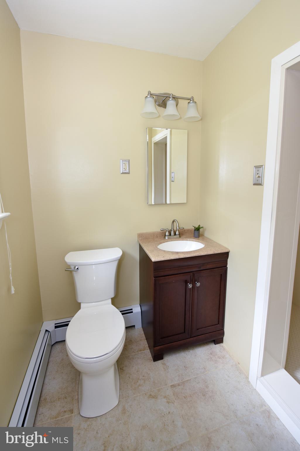 790 Lily Road Warminster, PA 18974 - Photo 16 of 36 Master Bath