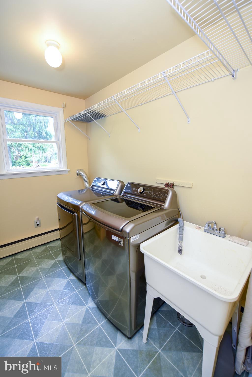 790 Lily Road Warminster, PA 18974 - Photo 30 of 36 Laundry Room