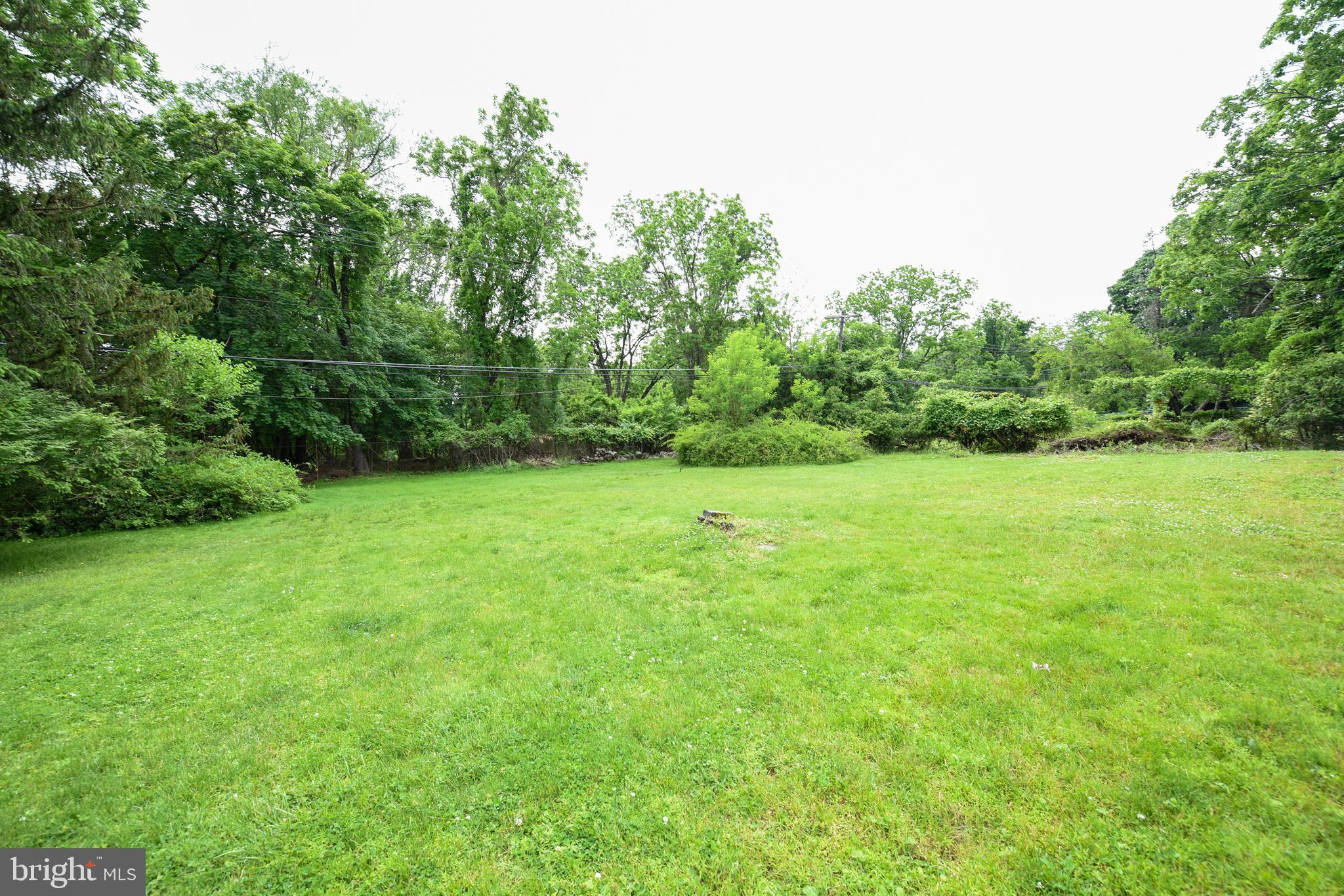 790 Lily Road Warminster, PA 18974 - Photo 35 of 36 Backyard