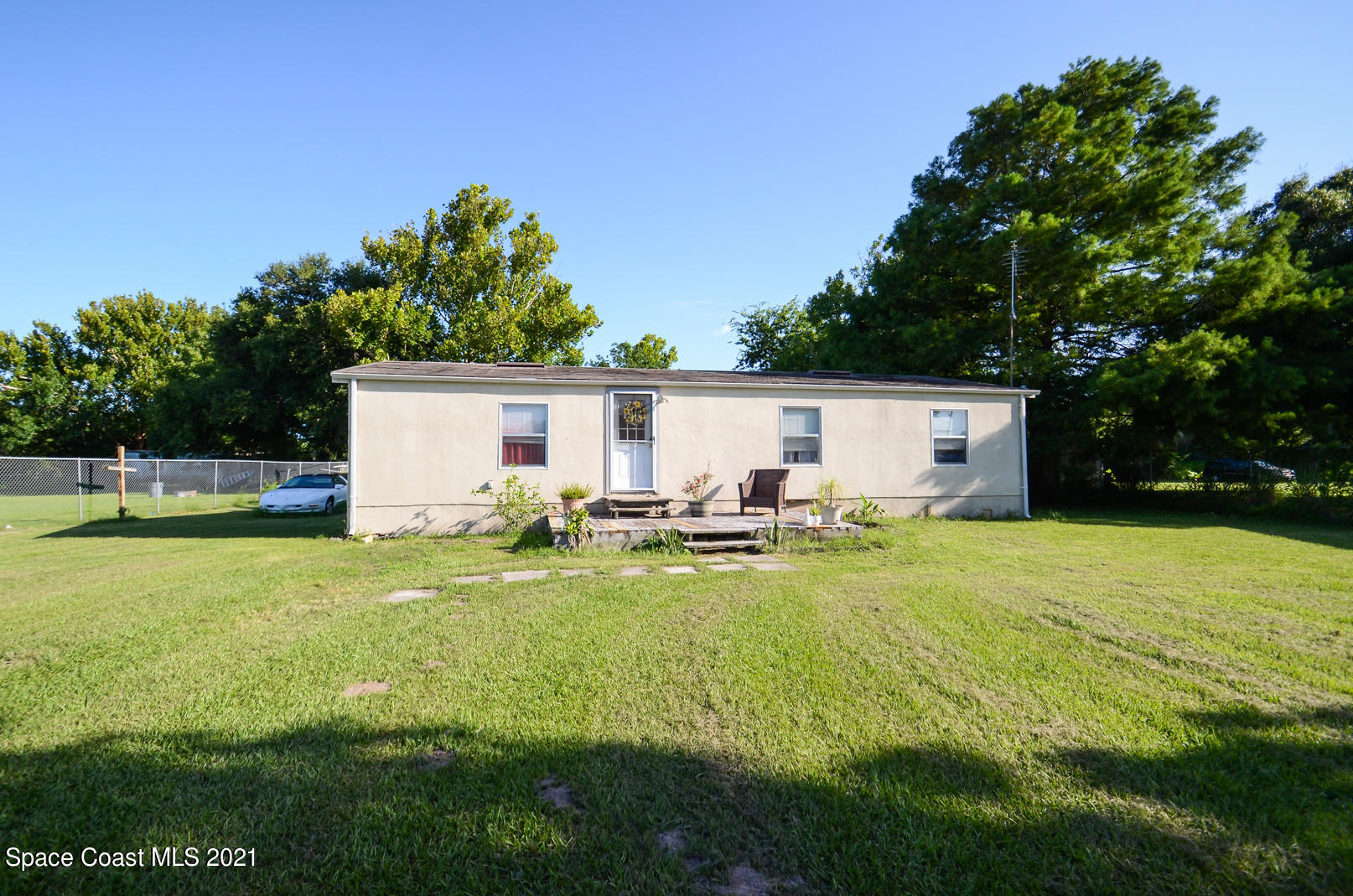 2735 Brockett Road Mims, FL 32754 - Photo 2 of 24 DSC_3719