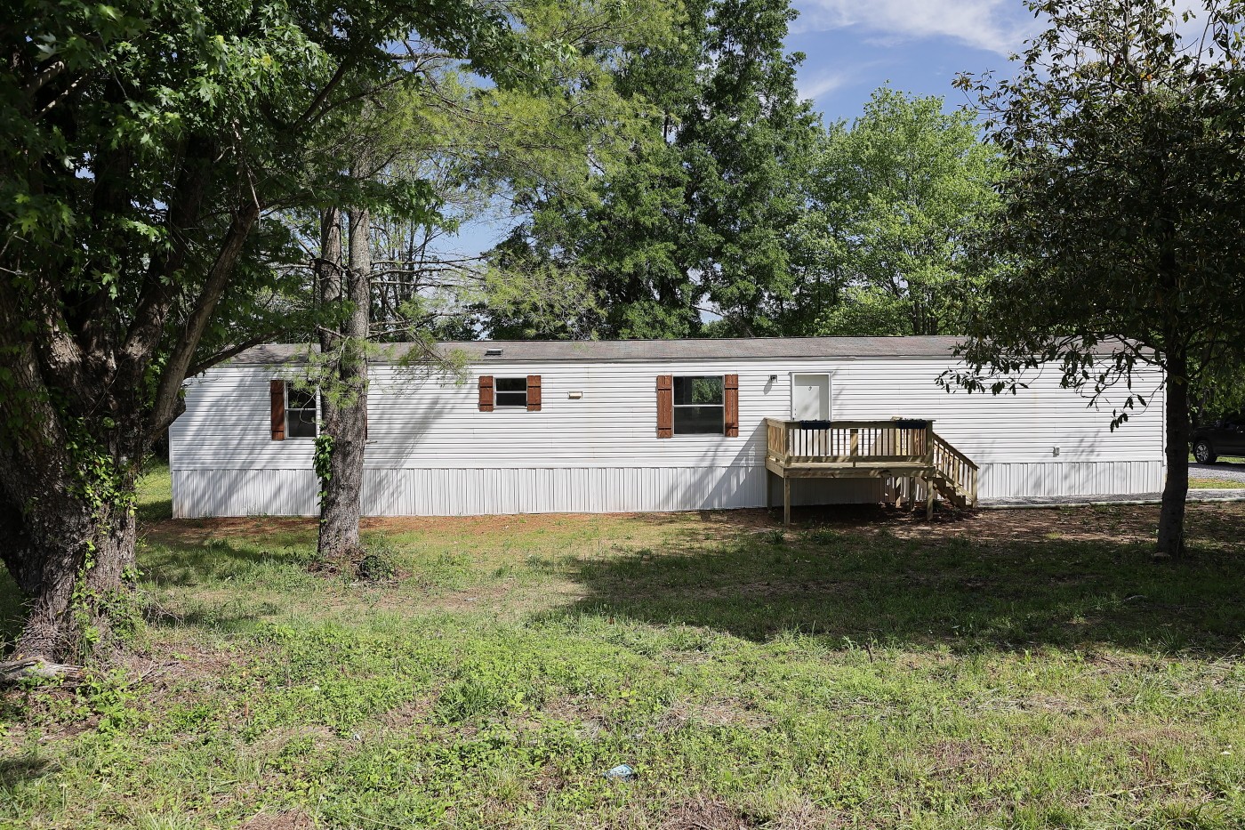 1305 Capshaw Road Smithville, TN 37166 - Photo 1 of 17 Gallery Image 1