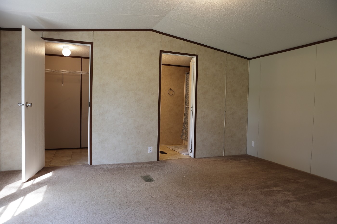 1305 Capshaw Road Smithville, TN 37166 - Photo 7 of 17 Gallery Image 7