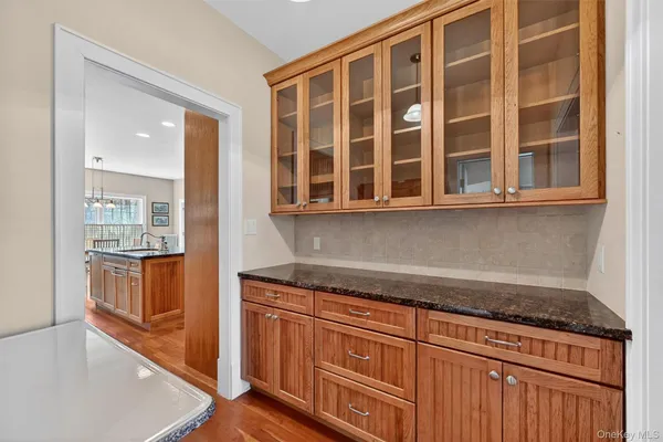 $999,999 | 3 Clinton Ave Extension, Warwick, NY 10990