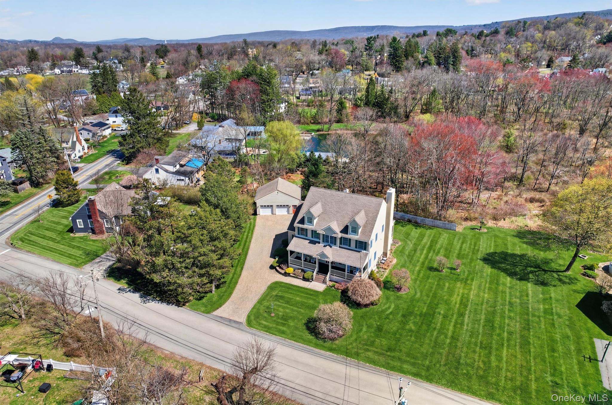3 Clinton Ave Extension Warwick, NY 10990 - Photo 2 of 40 an aerial view of a house with a yard