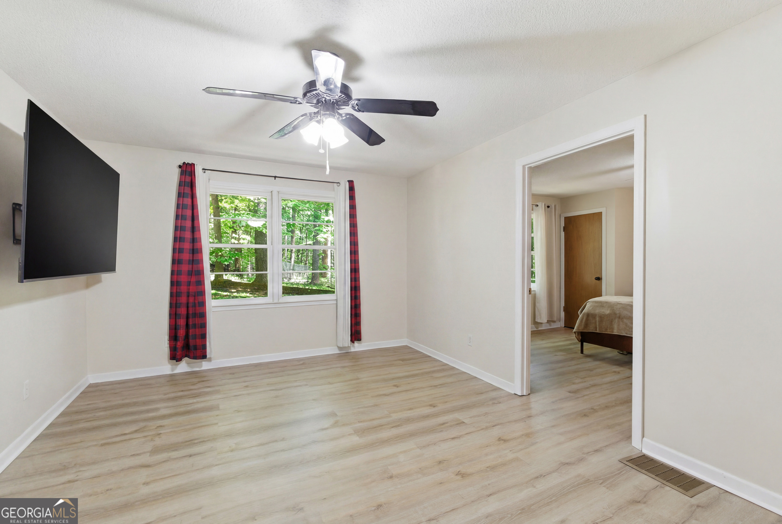 4671 Laurel Lodge Road Clarkesville, GA 30523 - Photo 19 of 42 Gallery Image 19