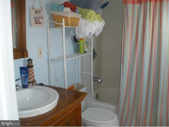 173 Flamingo Road Tuckerton, NJ 08087 - Photo 11 of 17