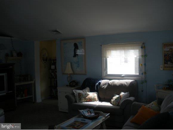 173 Flamingo Road Tuckerton, NJ 08087 - Photo 3 of 17
