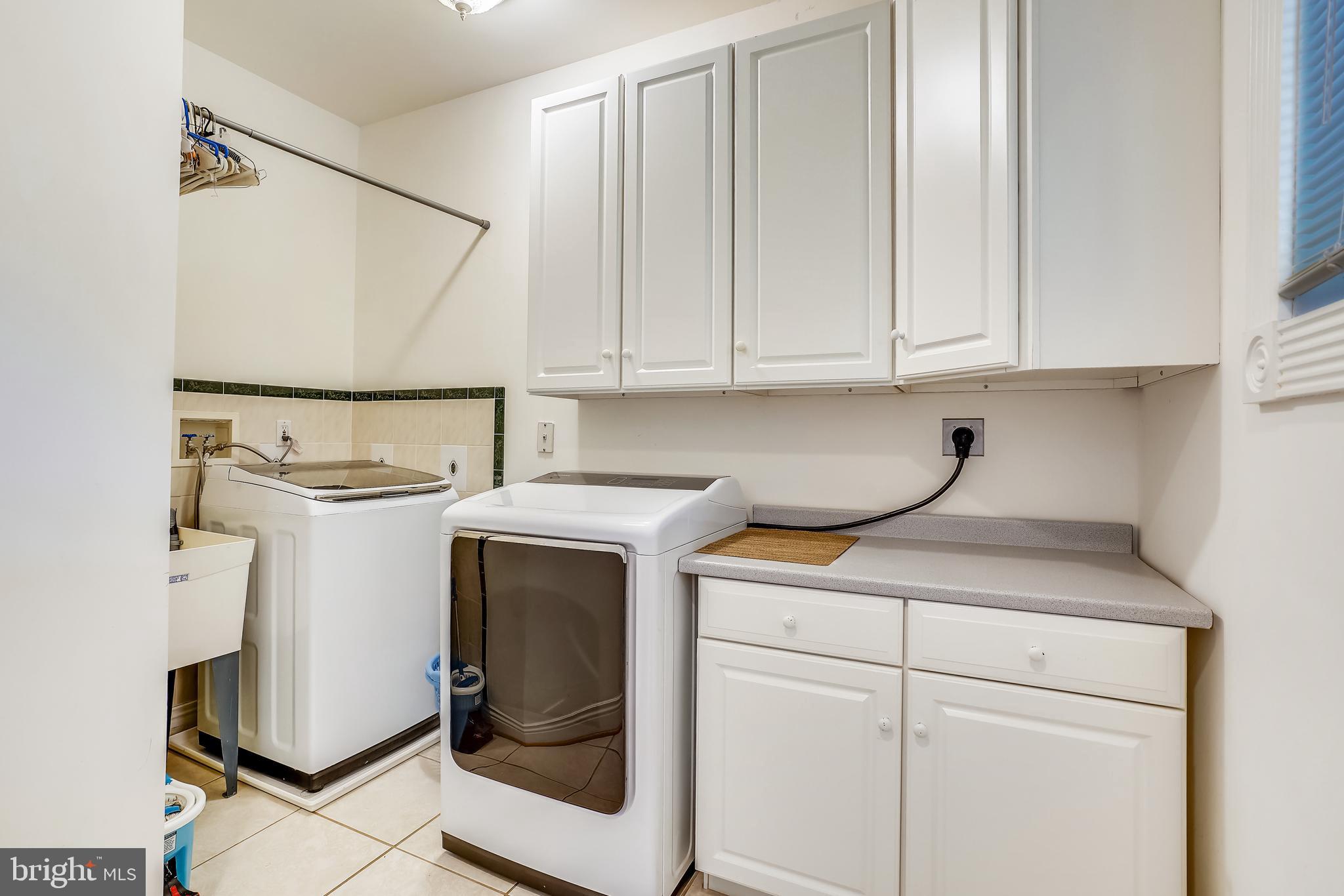16505 Batson Road Spencerville, MD 20868 - Photo 70 of 143 Laundry Room
