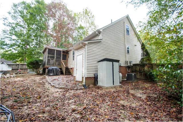 $325,000 | 104 St Johns Street, Knightdale, NC 27545