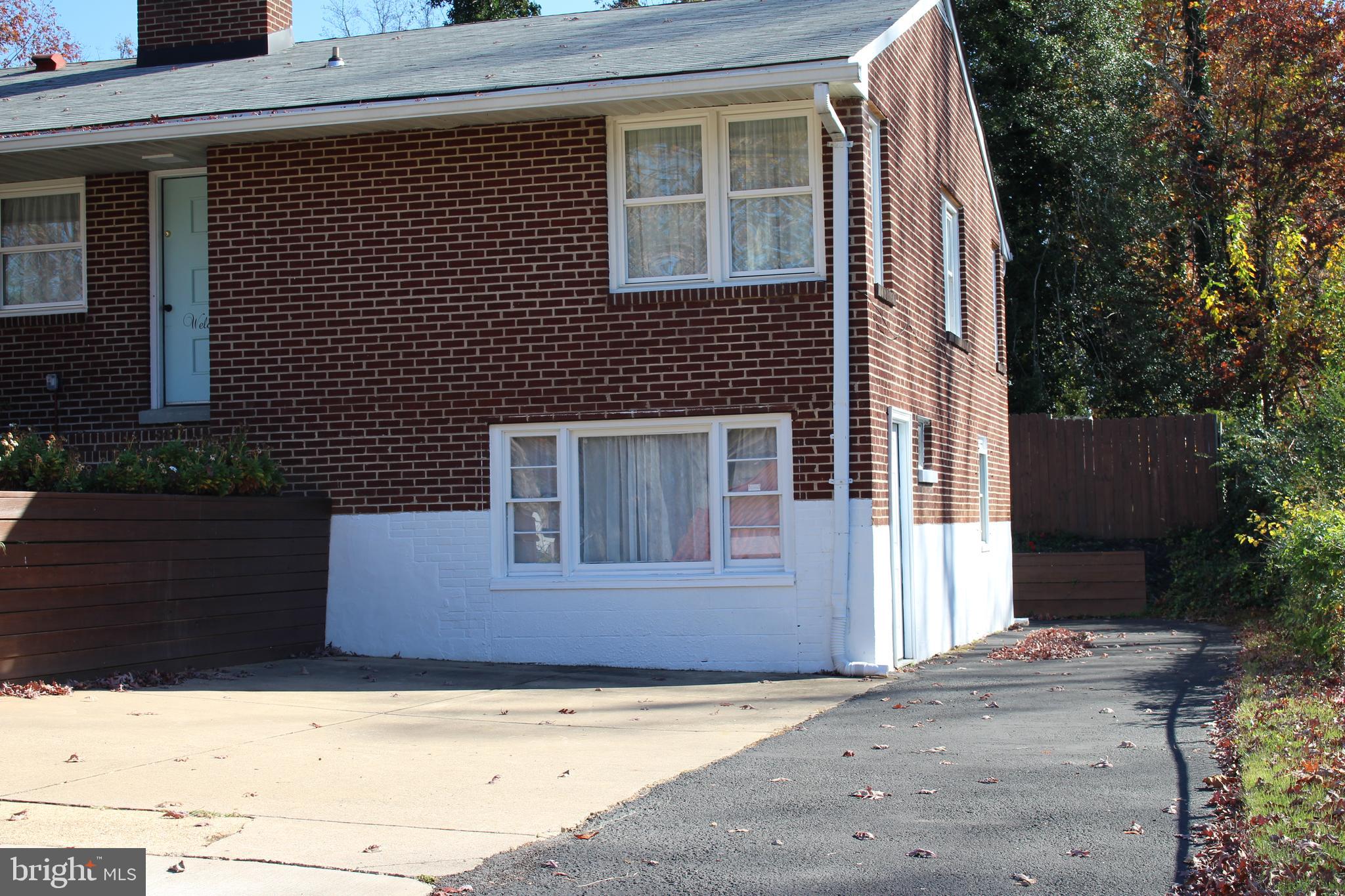 19121 Wayne Drive, Unit A Triangle, VA 22172 - Photo 1 of 9 a view of front door of house