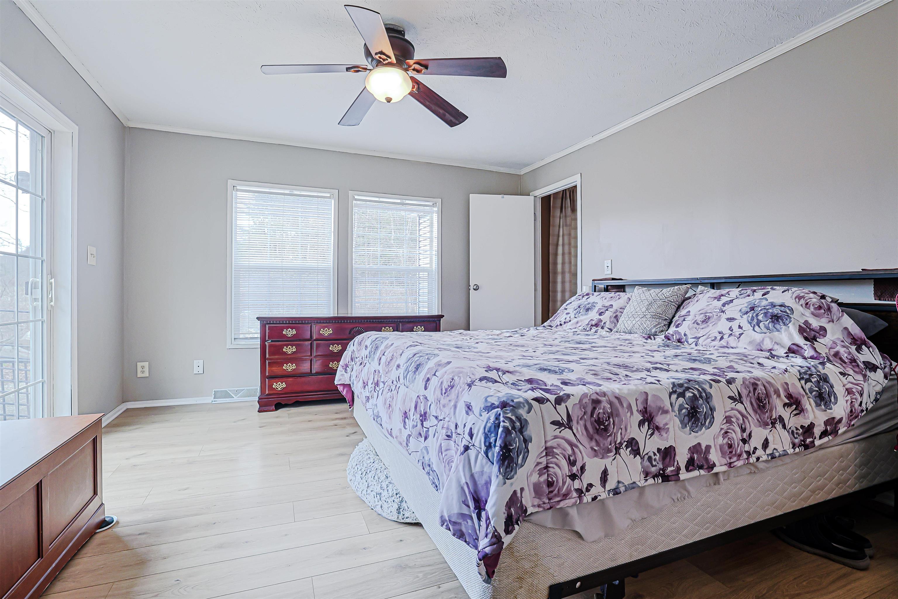 265 Lowell Street Rochester, NH 03867 - Photo 16 of 32