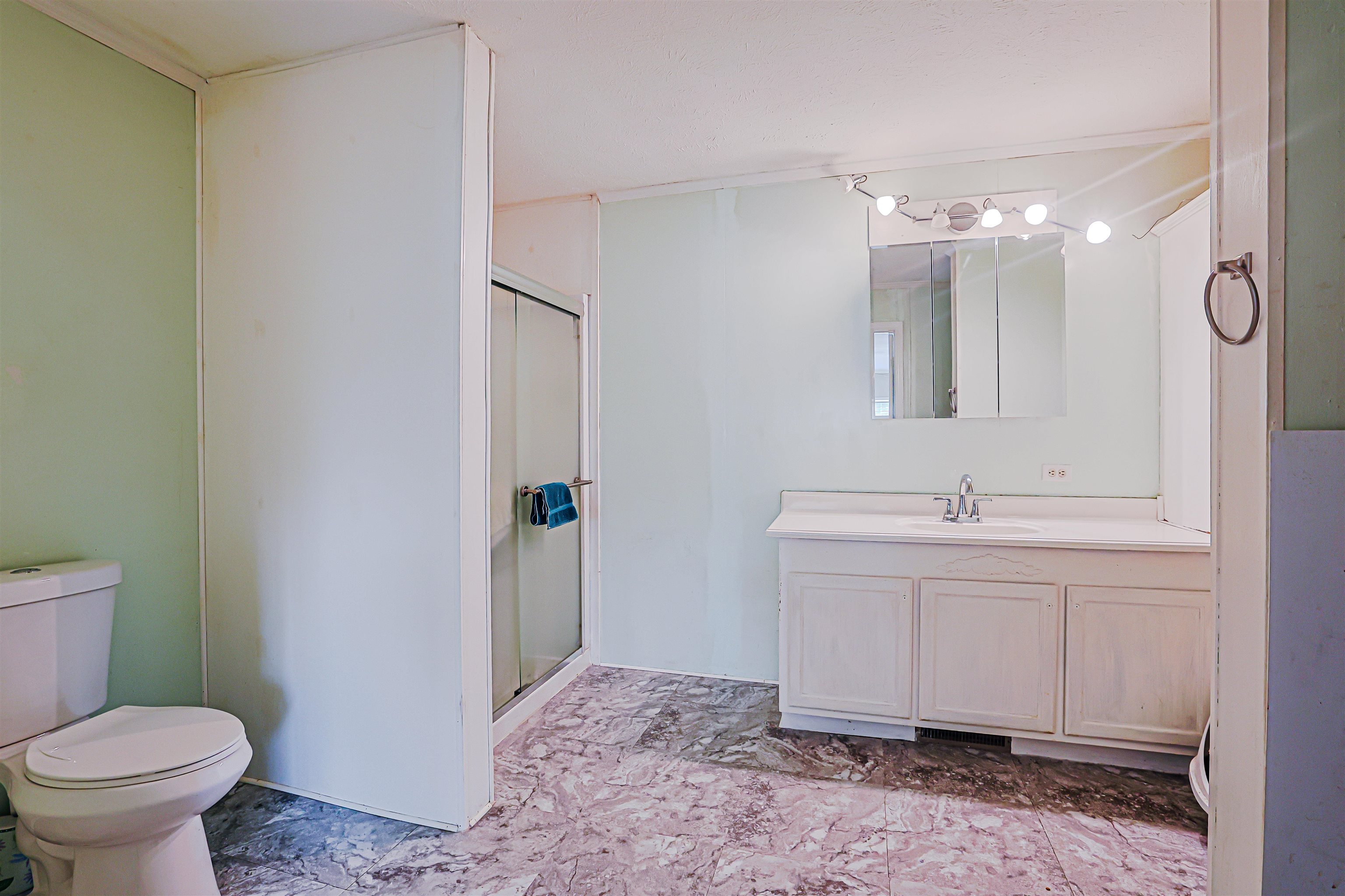 265 Lowell Street Rochester, NH 03867 - Photo 18 of 32