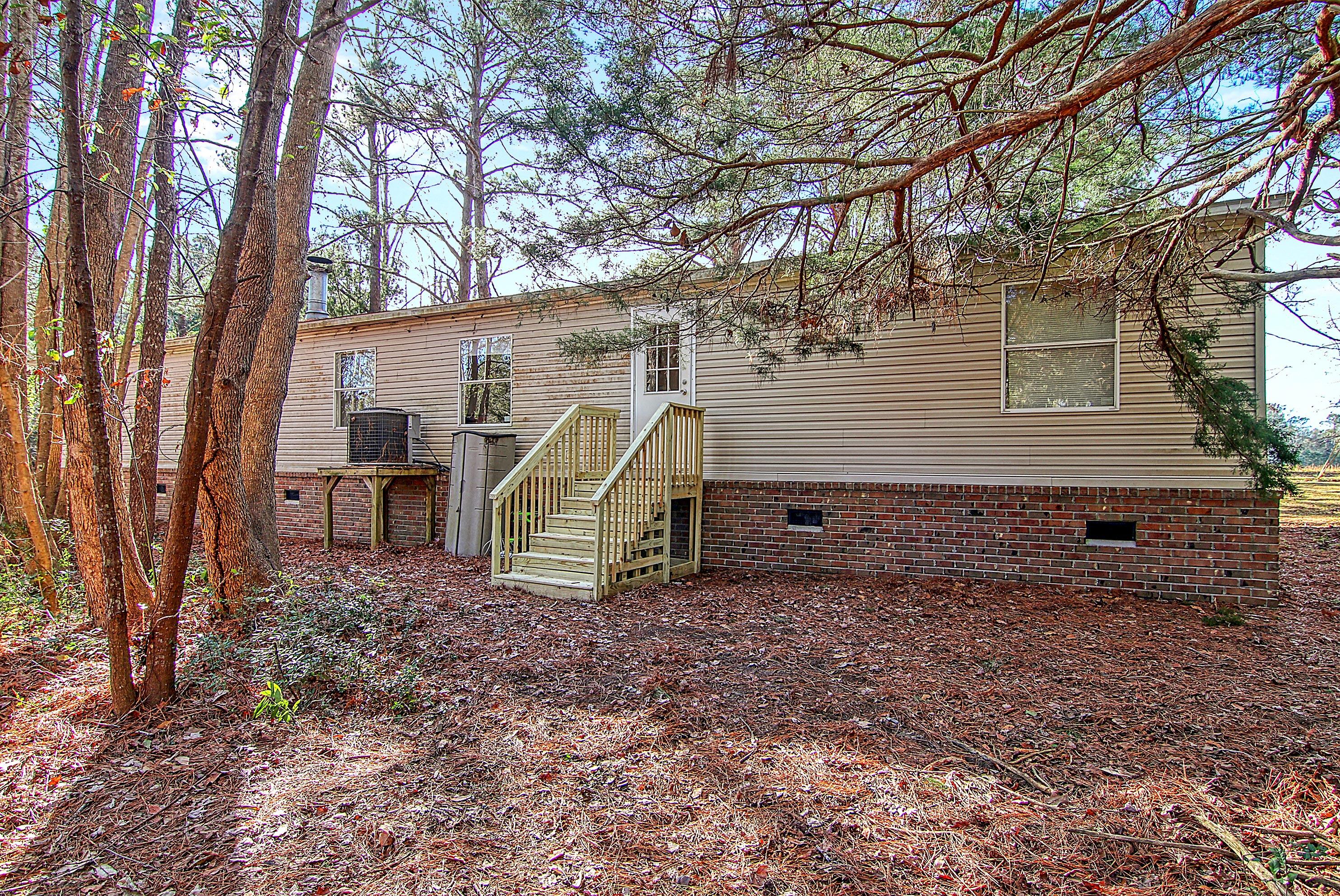 4650 Burdens Road Meggett, SC 29449 - Photo 3 of 72 CREM_4650 Burdens_026