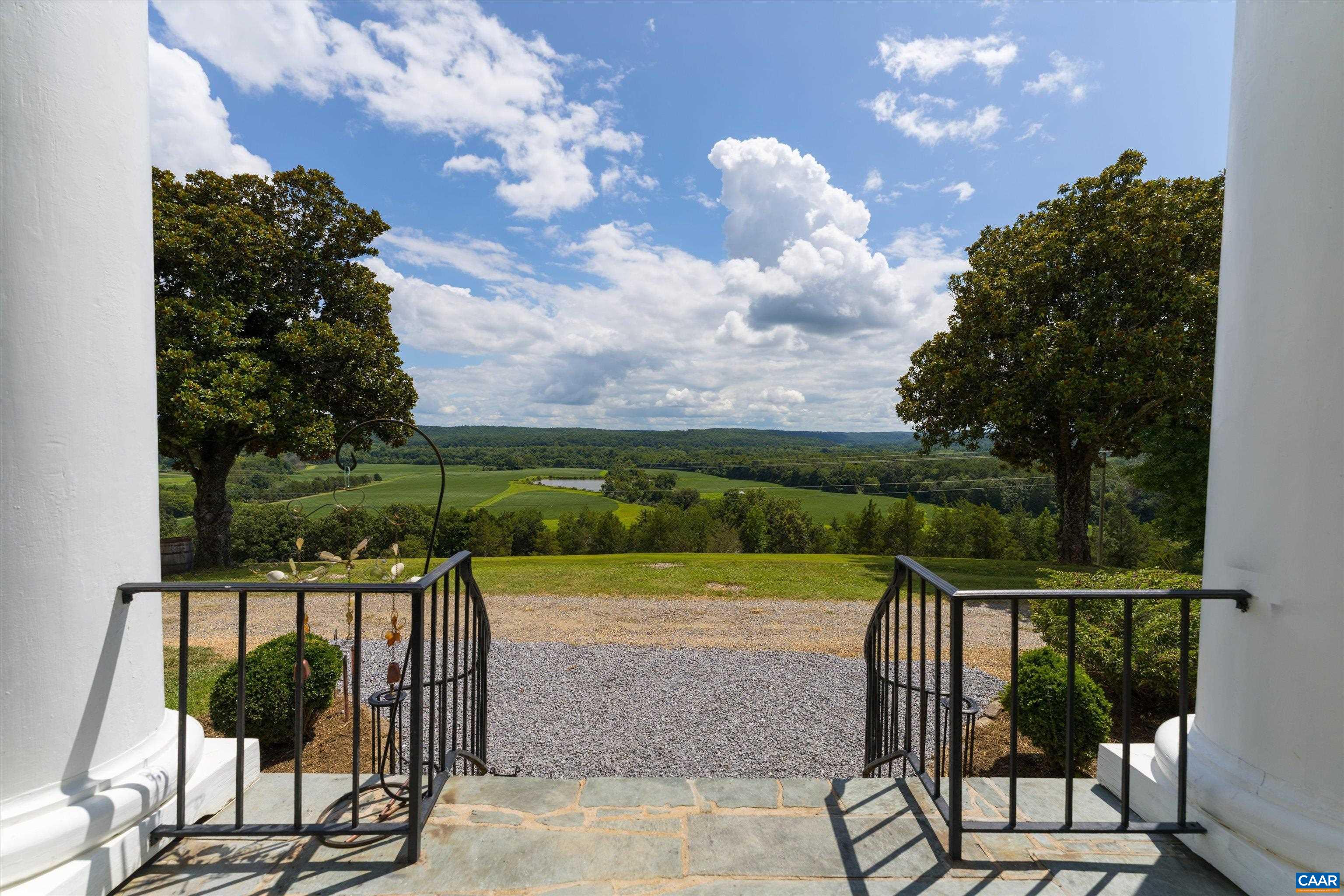 1843 Cabell Road Wingina, VA 24599 - Photo 53 of 74 a view of a balcony with lake view