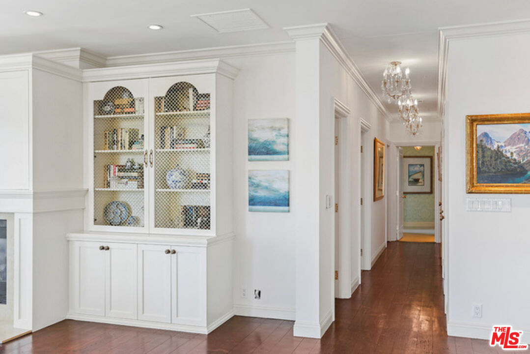 10580 Wilshire Boulevard, Unit 19NW Los Angeles, CA 90024 - Photo 8 of 20 a view of livingroom with furniture wooden floor and window
