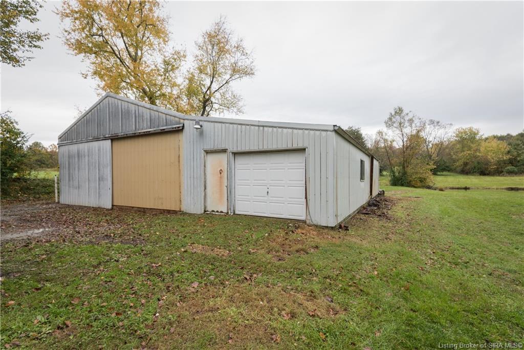 2234 Balmer Fenwick Road Floyds Knobs, IN 47119 - Photo 32 of 46