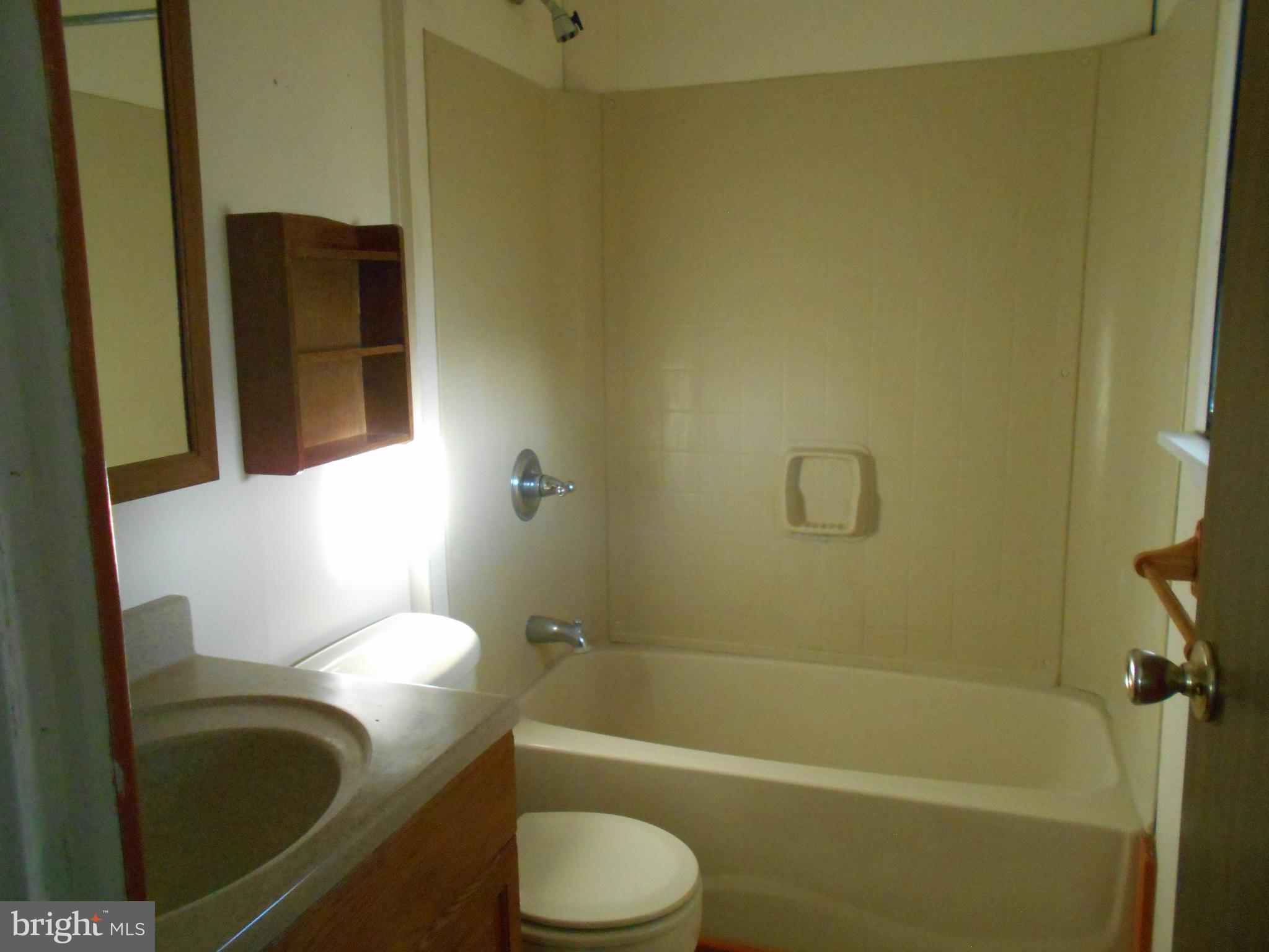 5030 Mt Zion Road Hurlock, MD 21643 - Photo 15 of 15 Hall Bath