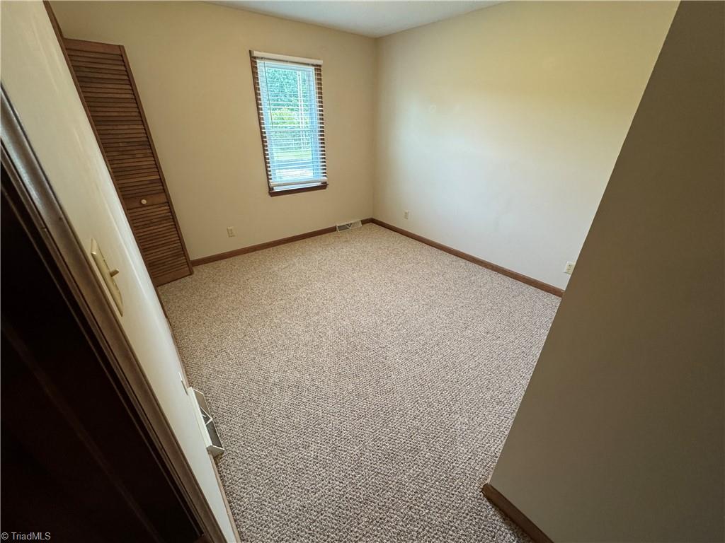 704 Bailey Road Winston-Salem, NC 27107 - Photo 11 of 22 Gallery Image 11
