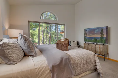 $1,385,000 | 14313 Hansel Avenue, Truckee, CA 96161