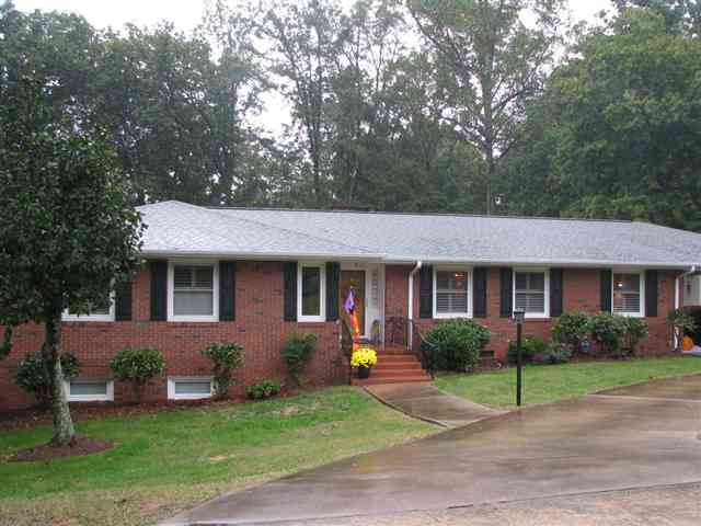 714 Parkins Mill Road Greenville, SC 29607 - Photo 1 of 25