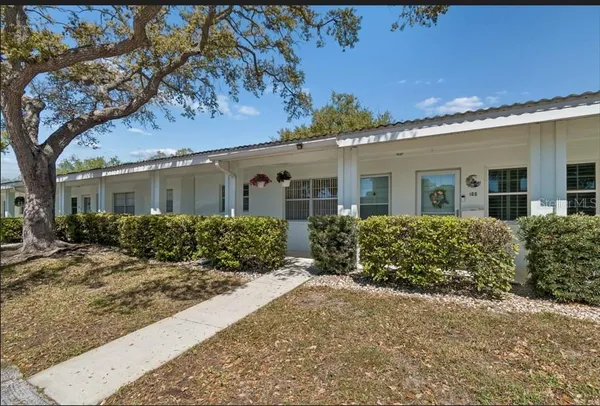 $1,995 | 11200 102nd Avenue North, Unit 101, Seminole, FL 33778