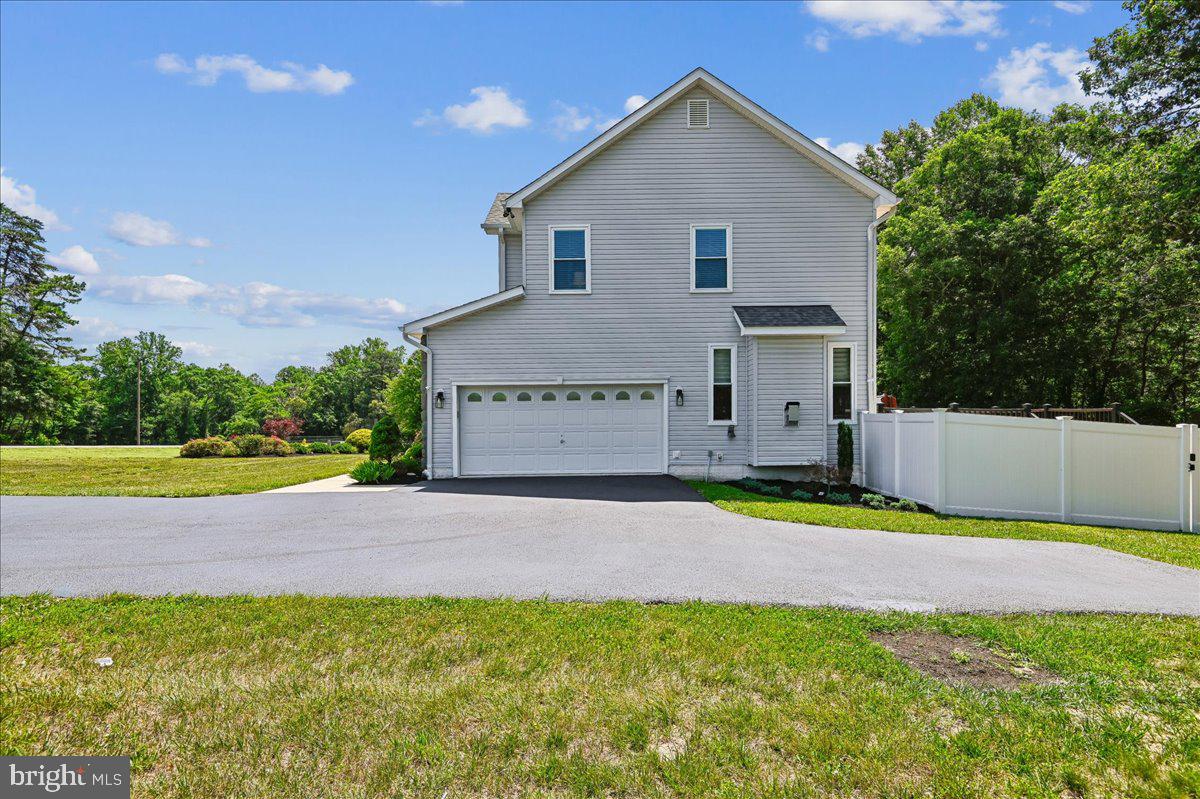 603 Queenstown Road Severn, MD 21144 - Photo 4 of 85 Charming home with spacious yard.