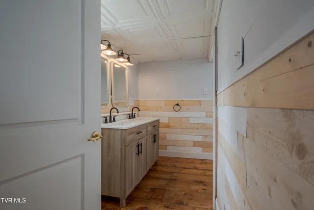 $159,900 | 455 Westin Drive, Bristol, VA 24201