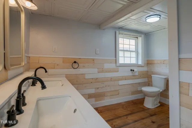 $159,900 | 455 Westin Drive, Bristol, VA 24201