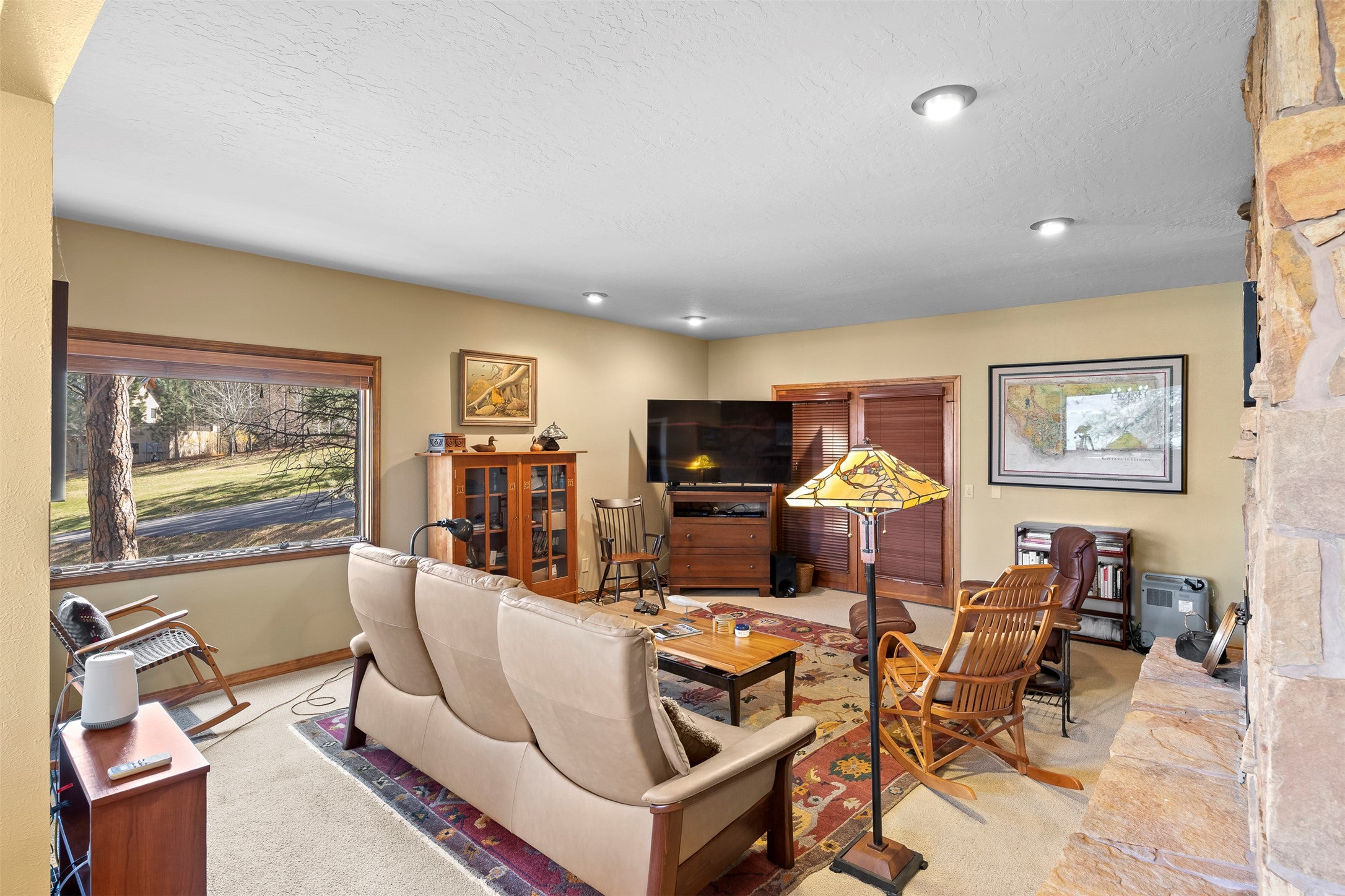 730 Big Flat Road Missoula, MT 59804 - Photo 26 of 59 View of living room
