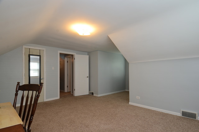 216 North Church Road Bensenville, IL 60106 - Photo 18 of 20