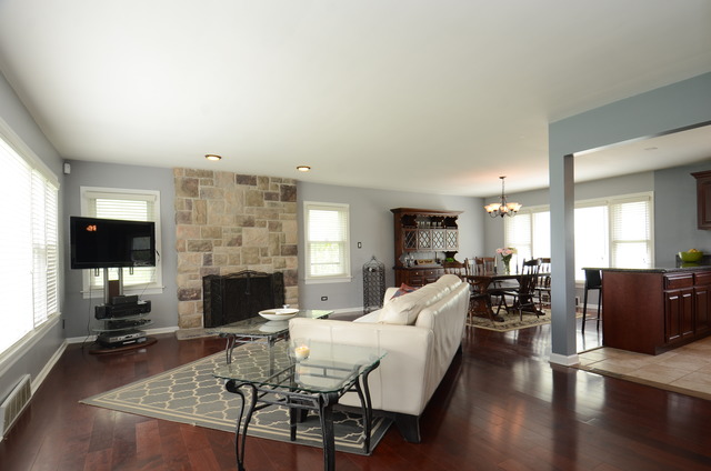 216 North Church Road Bensenville, IL 60106 - Photo 2 of 20