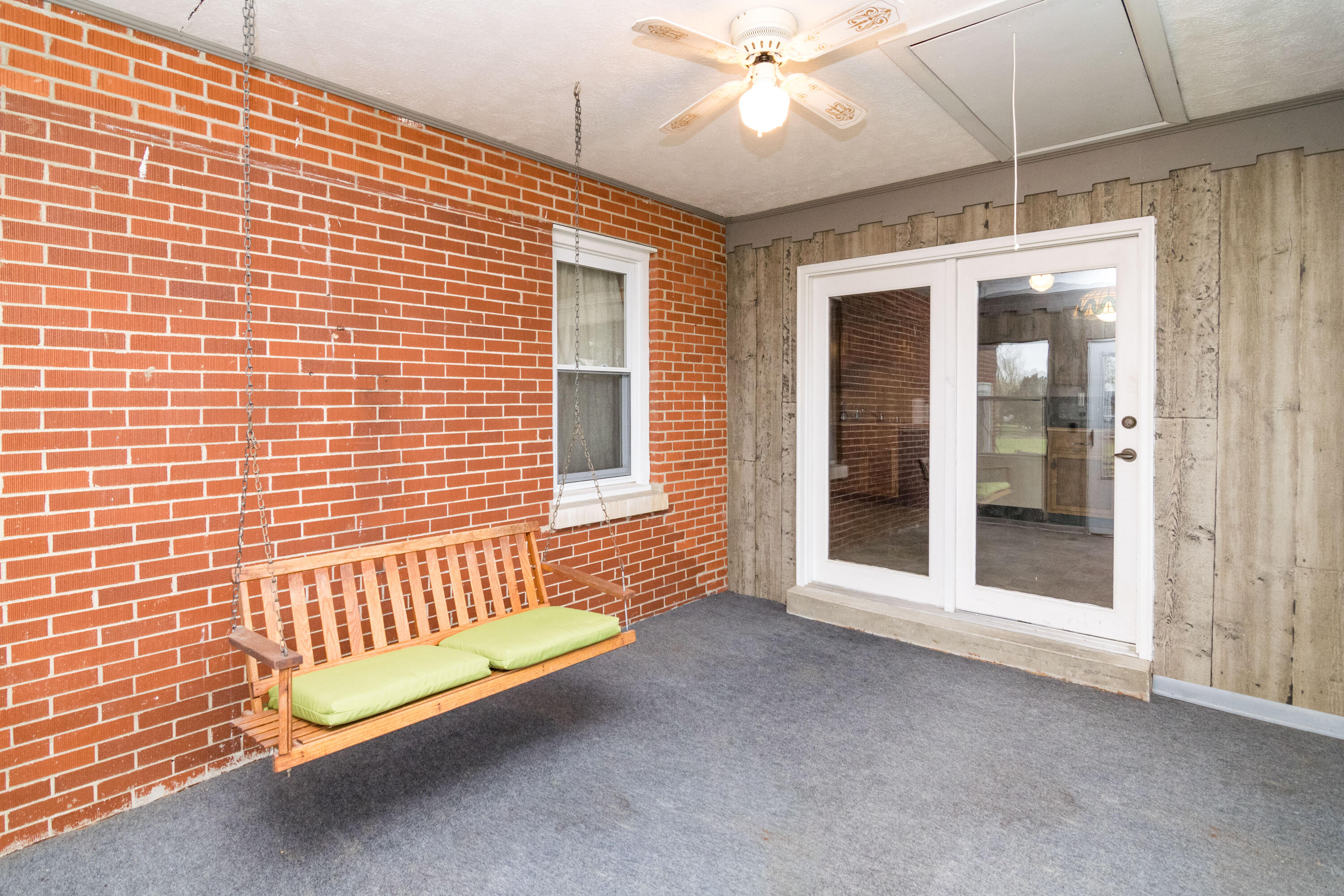 348 College Hill Road Waco, KY 40385 - Photo 4 of 46 348CollegeHill-0155