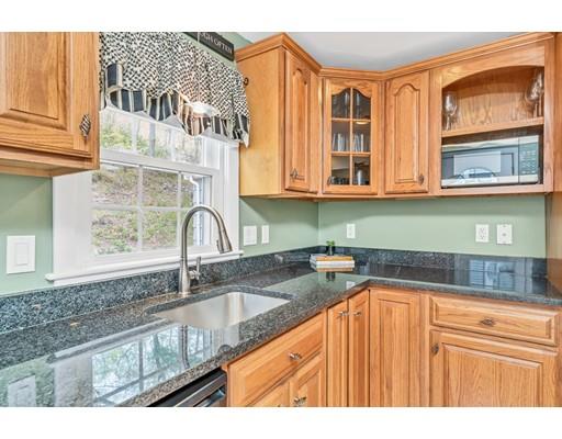 255 Den Quarry Road Lynn, MA 01904 - Photo 8 of 30 Gallery Image 8