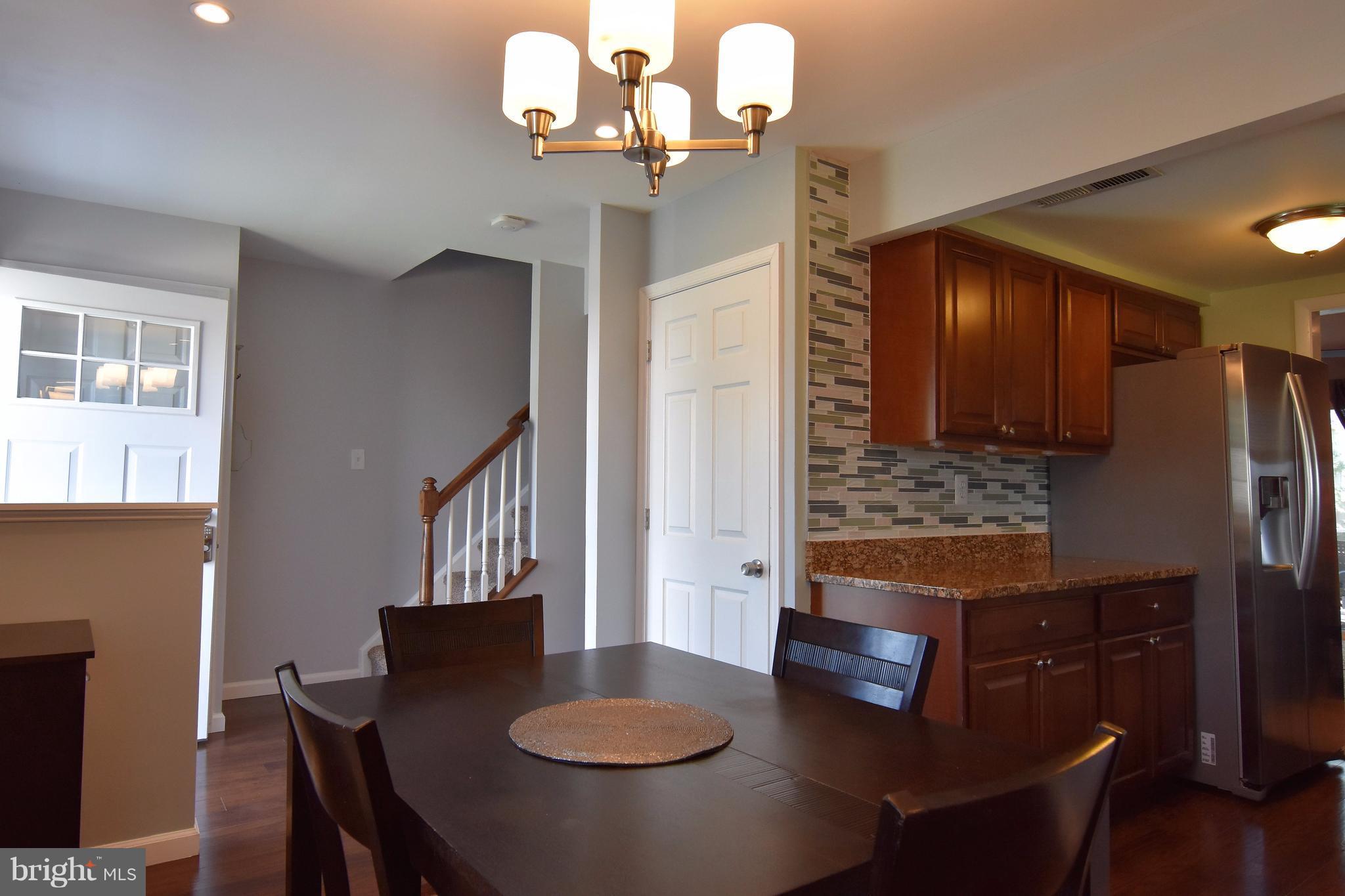 8554 Beacon Point Road Pasadena, MD 21122 - Photo 9 of 30 8x11 Dining Room