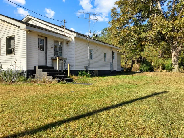 $1,600 | 3551 McCorkle Drive, Dearing, GA 30808